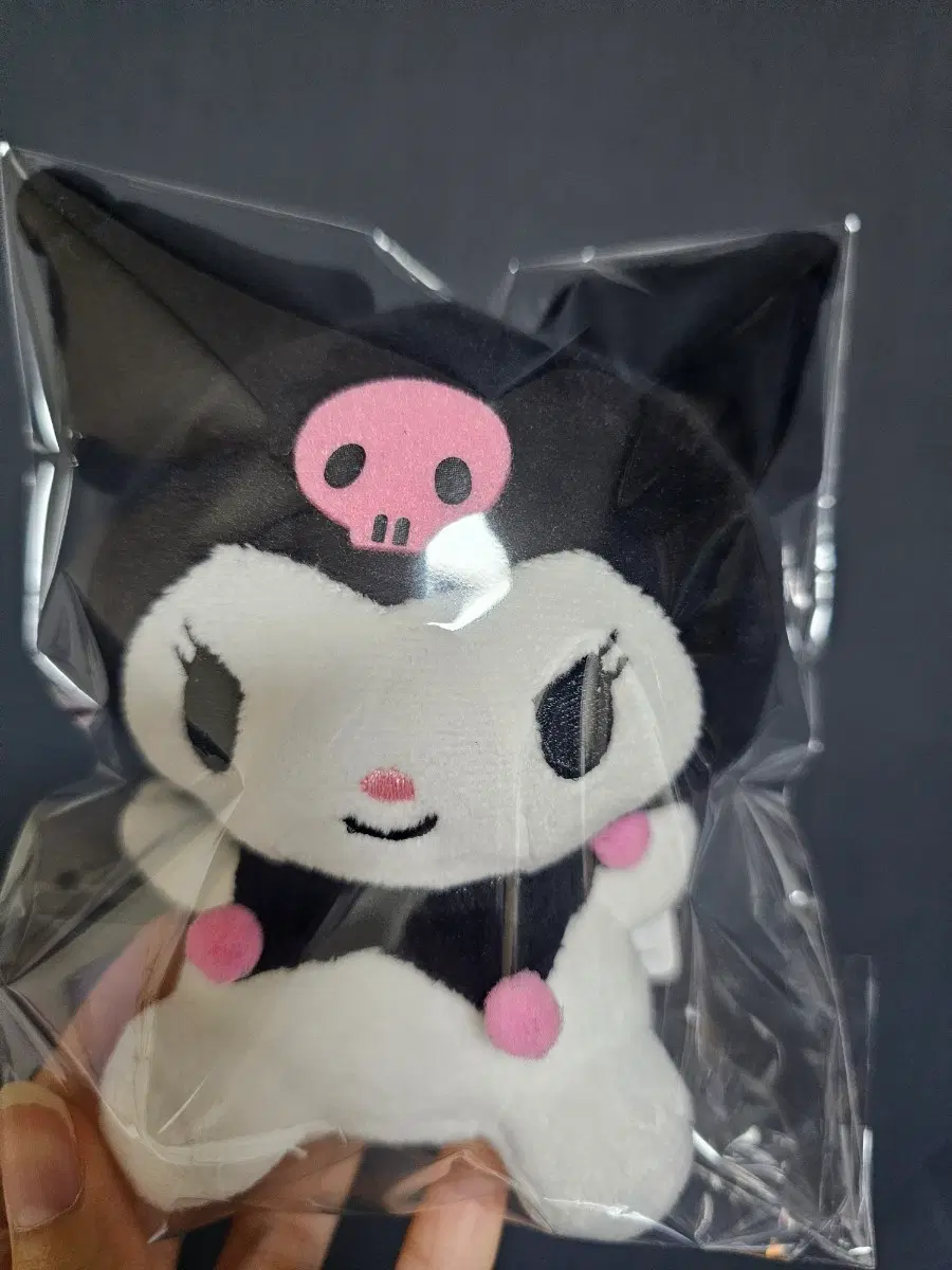 산리오 쿠로미 인형 키링