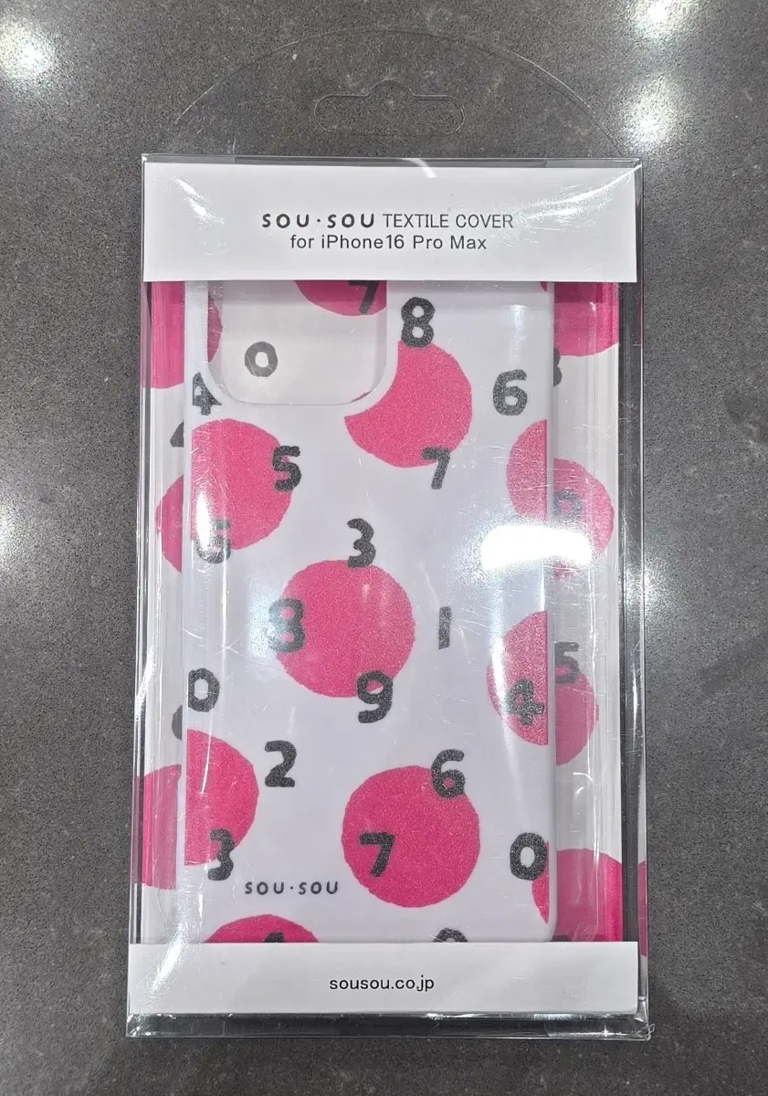 sou sou 소우소우 땡땡이 숫자 패턴 하드케이스 16프로맥스