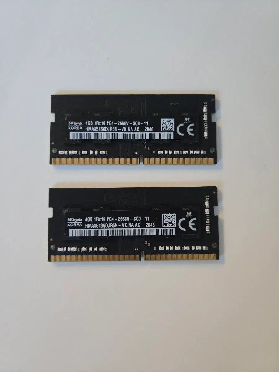 하이닉스 DDR4 4기가 메모리 2장