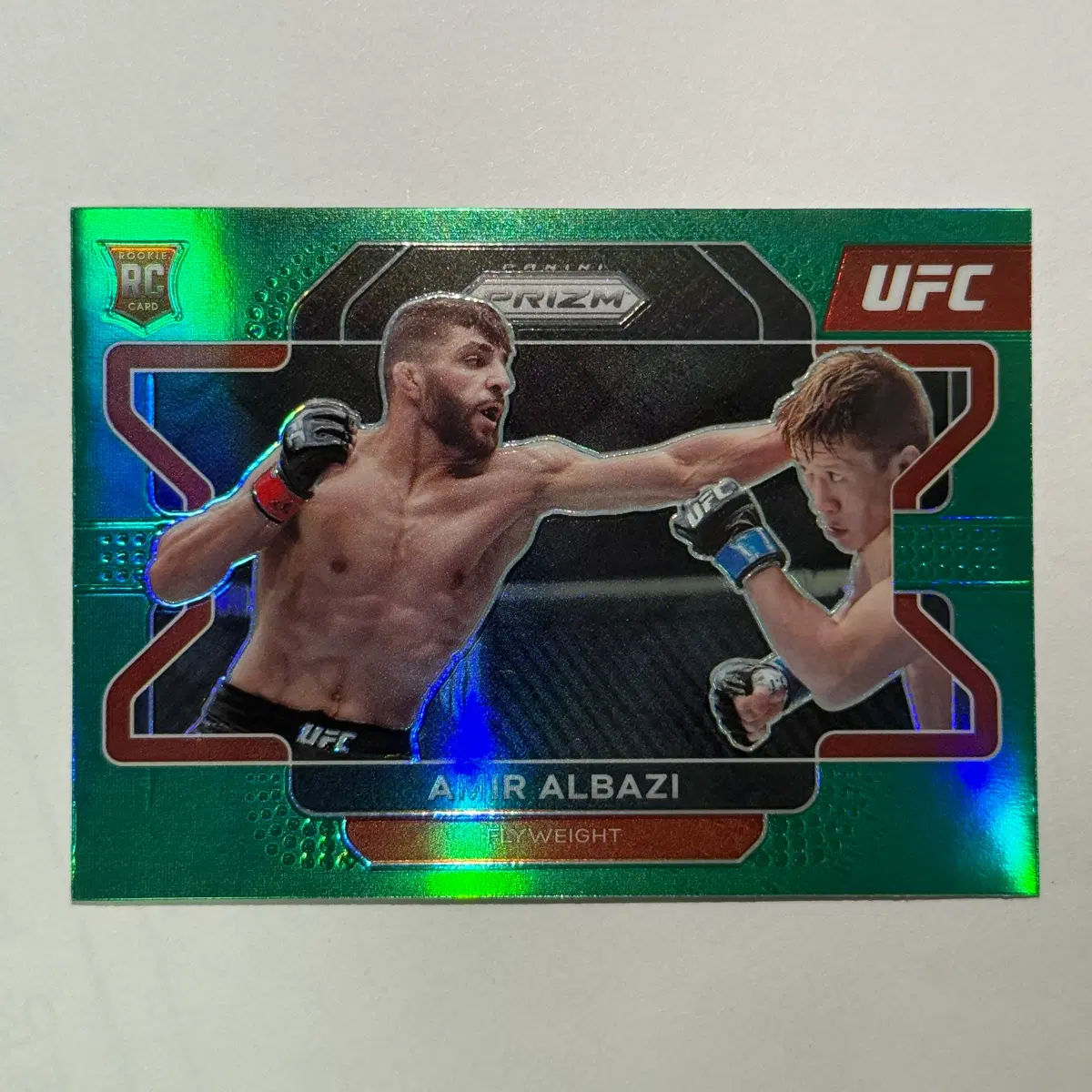 [루키] 플라이급 아미르 알바지 루키 그린 프리즘 UFC 카드
