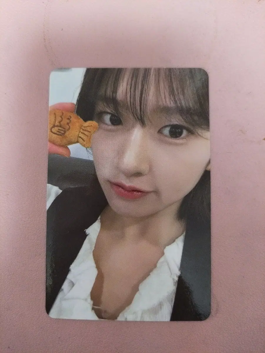 아이브 유진 마인 사운드웨이브 포카 팝니다!
