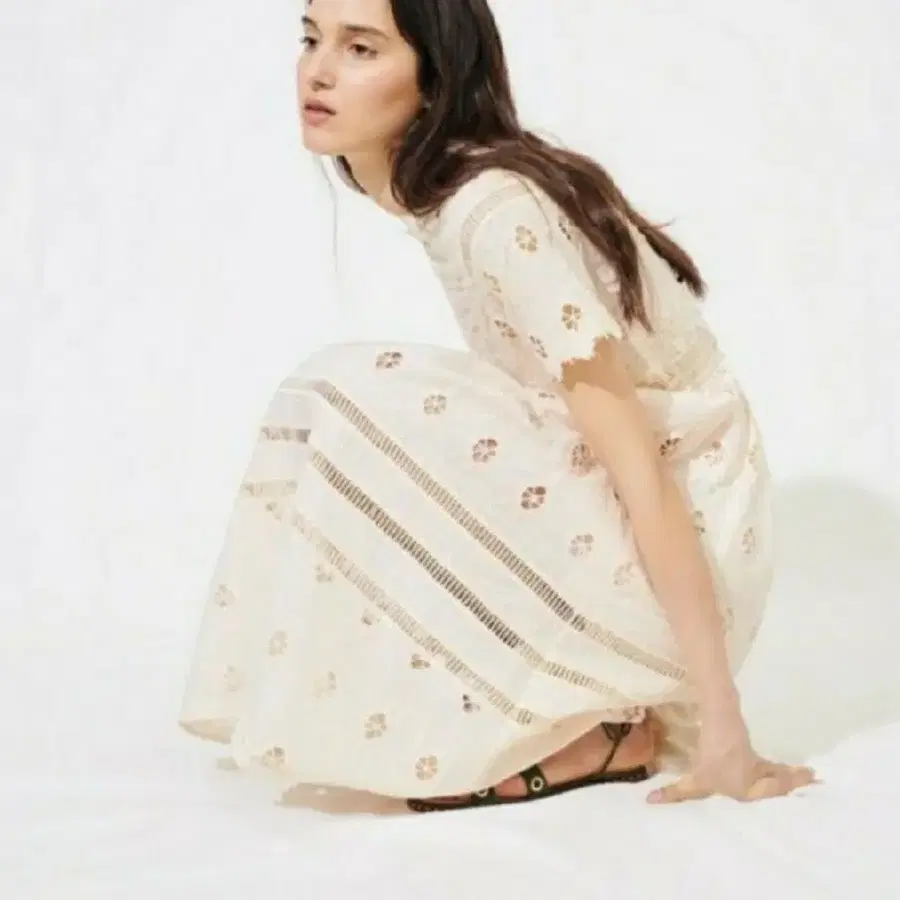 마쥬 로젤리 펀칭 레이스 원피스 36