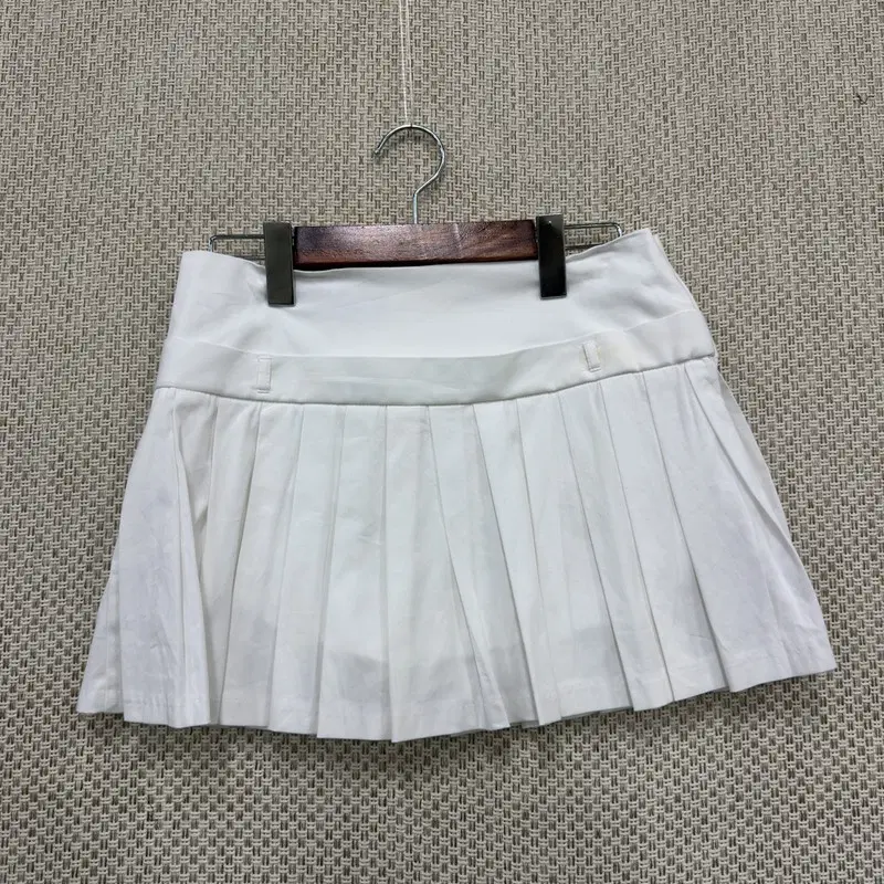 자라 ZARA 테니스 치마 미니스커트 26인치 H04363