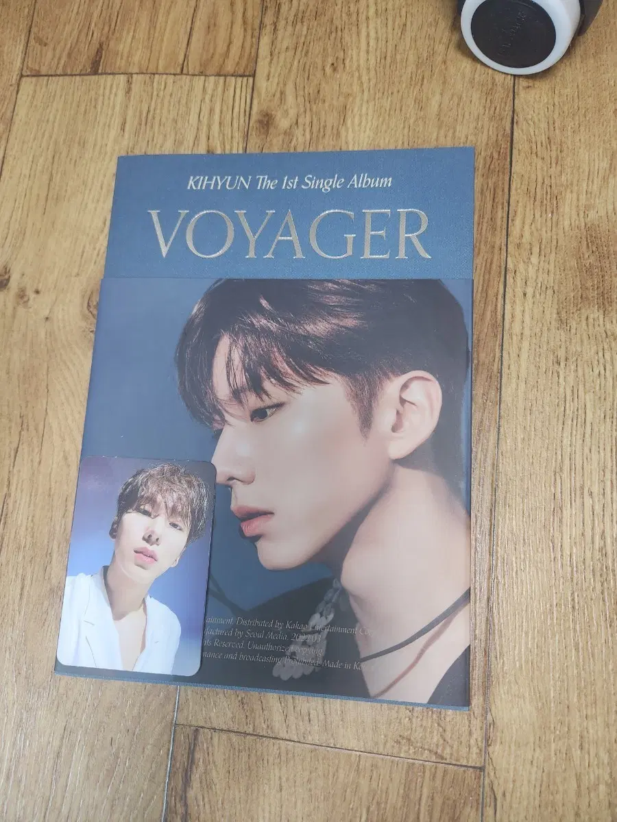 기현 1st Single Album VOYAGER 앨범 포토카드 포함