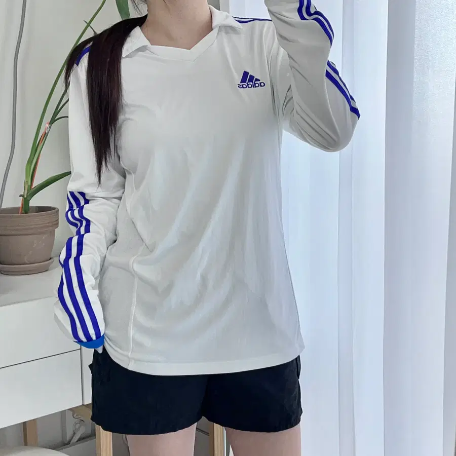 아디다스 화이트 VOLZO15 카라 긴팔 [ 105 ]