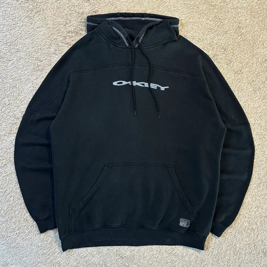 [L] 희귀) 00's 오클리 OAKLEY 아카이브 스펠로고 후드티 블랙