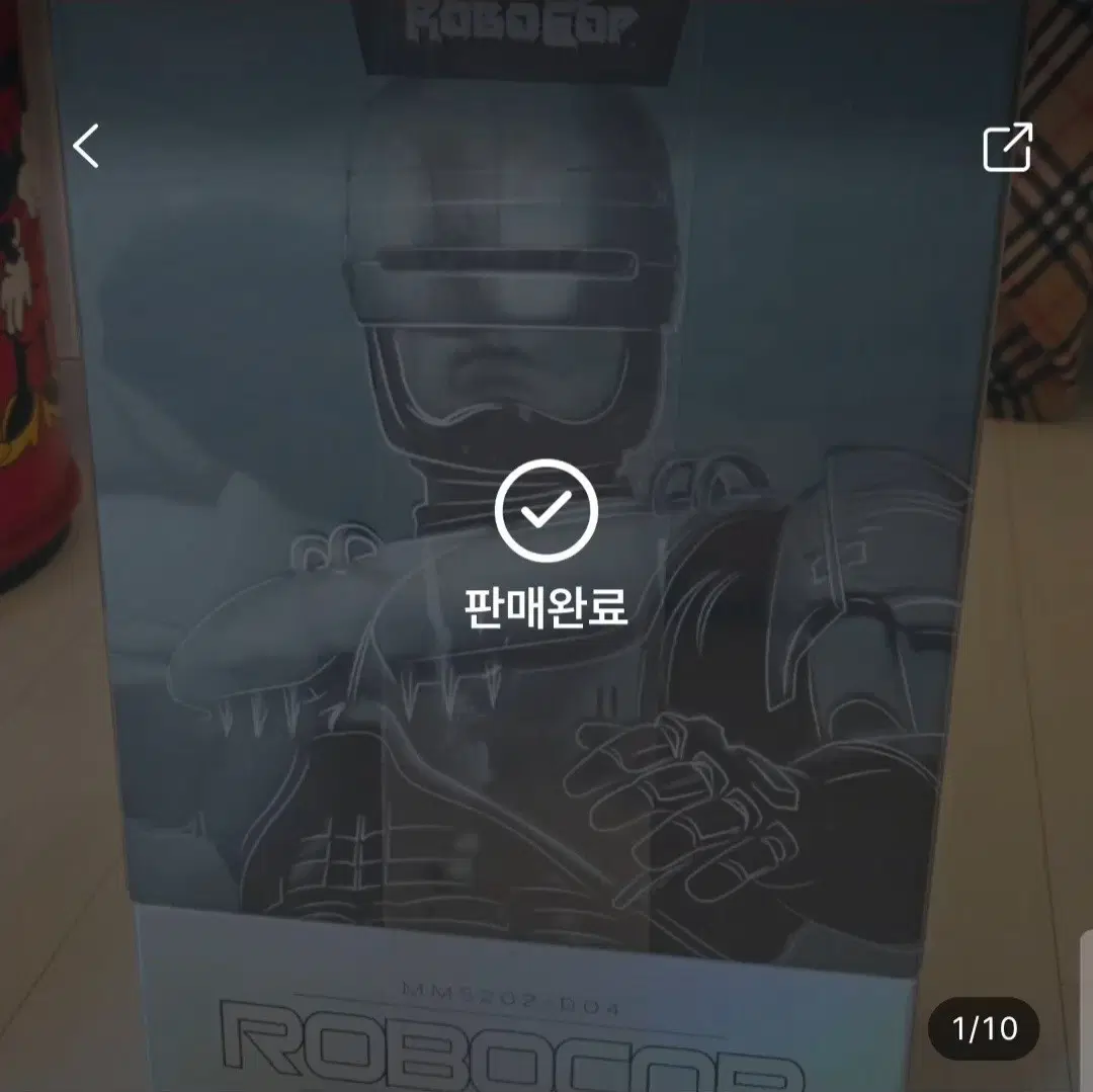 (판매완료)핫토이 로보캅 일반버젼 합니다.