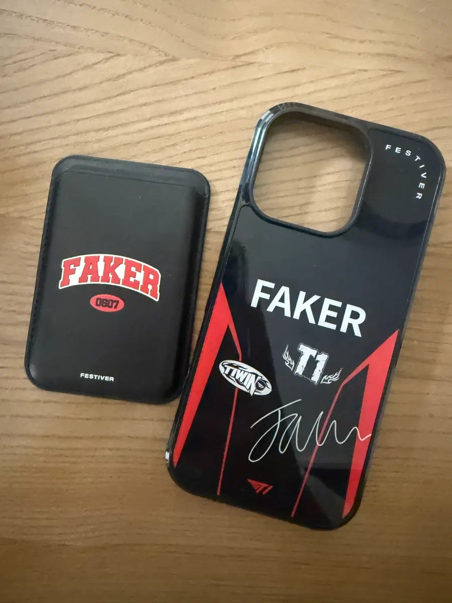 페이커 T1 Festiver 휴대폰 케이스