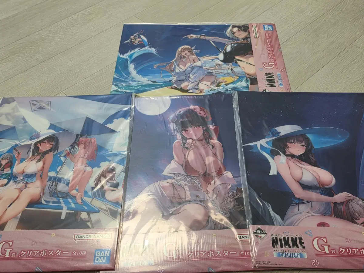 니케 챕터8 포스터 4종 일괄 판매합니다
