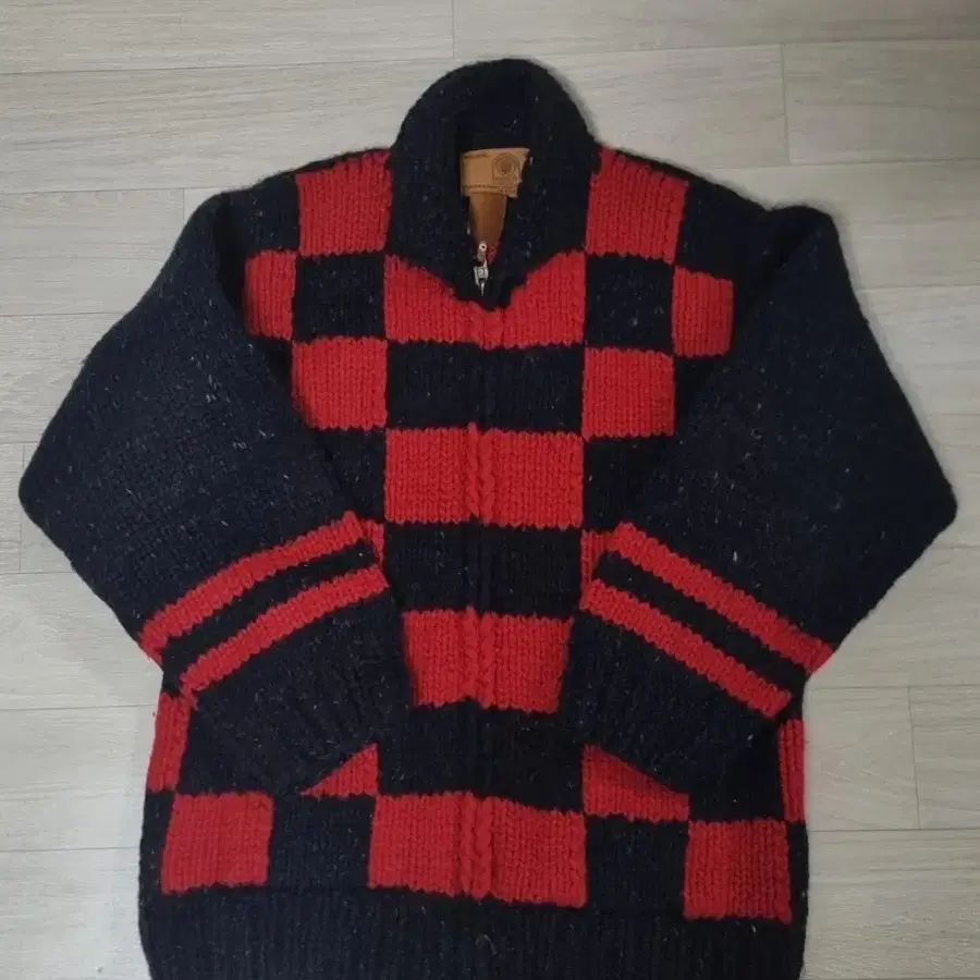 캐나디안 스웨터(CANADIAN SWEATER COMPANY) 블록 체크 핸드메이드 코우찬 가디건