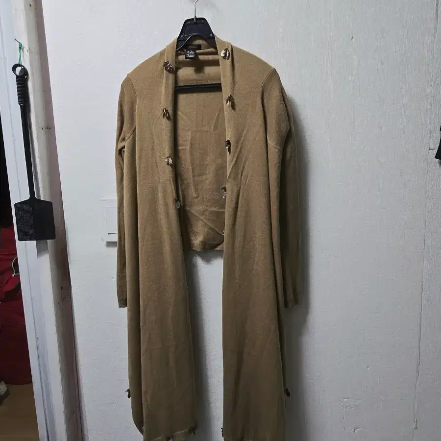 BCBG가디건