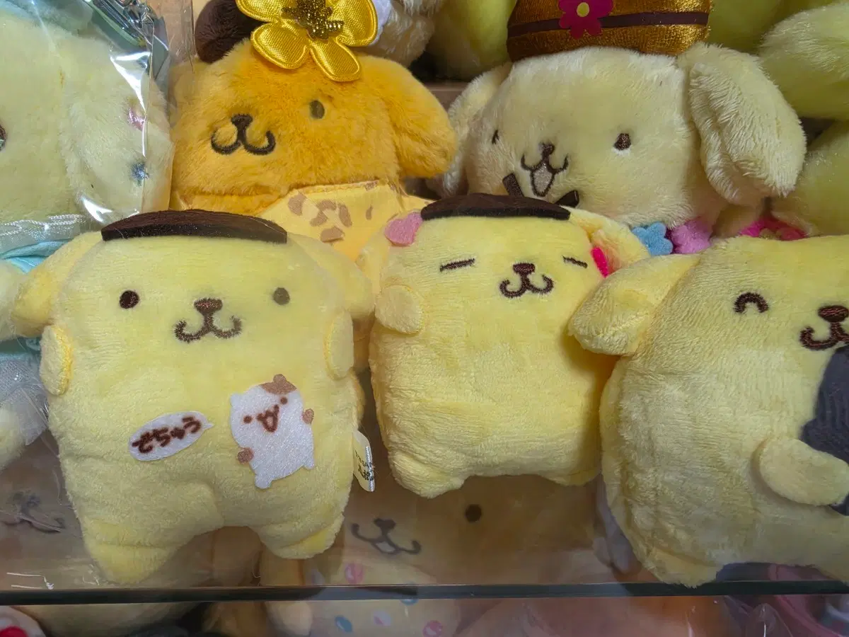 폼폼푸린 가차인형