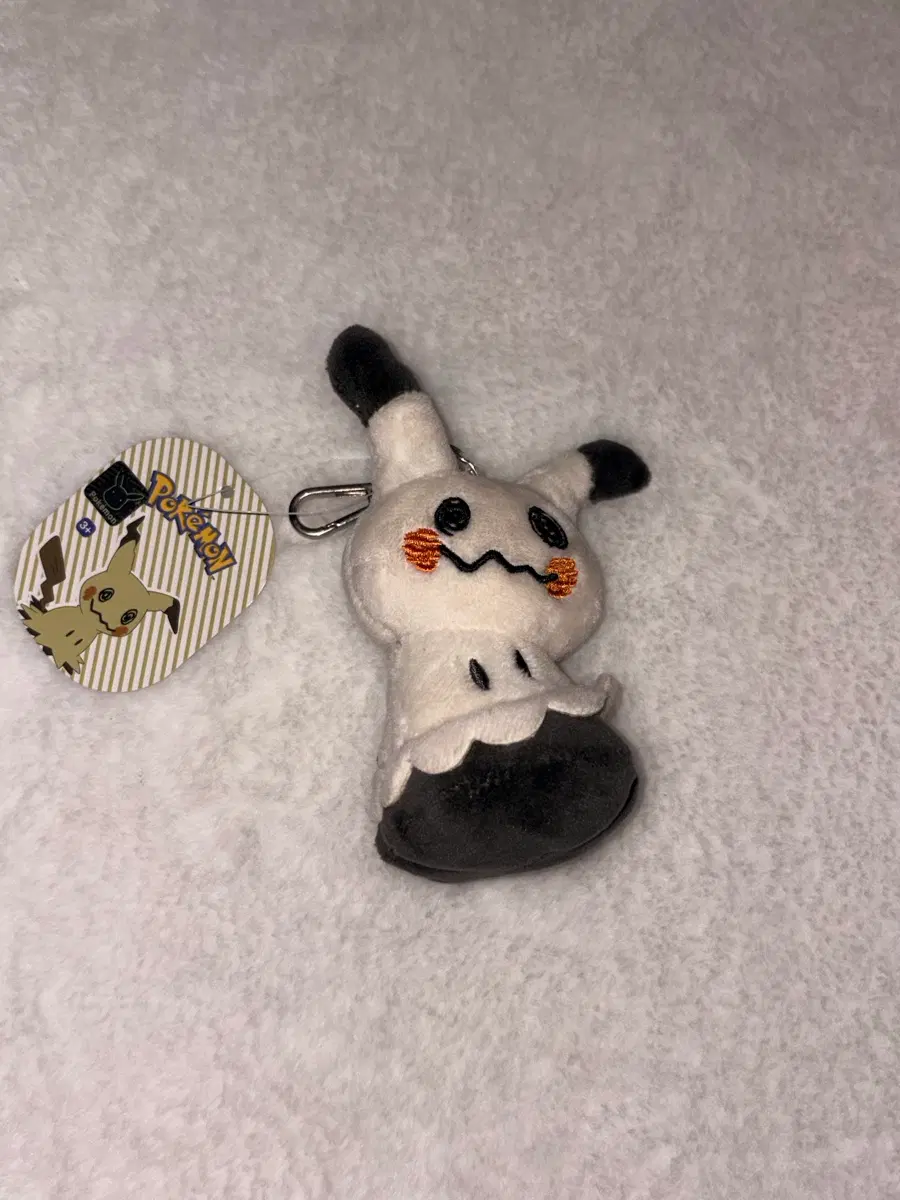 따라큐 인형