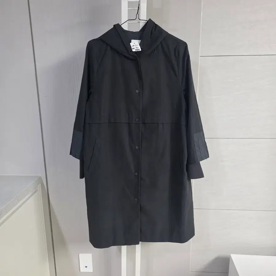 지센 코트 검정