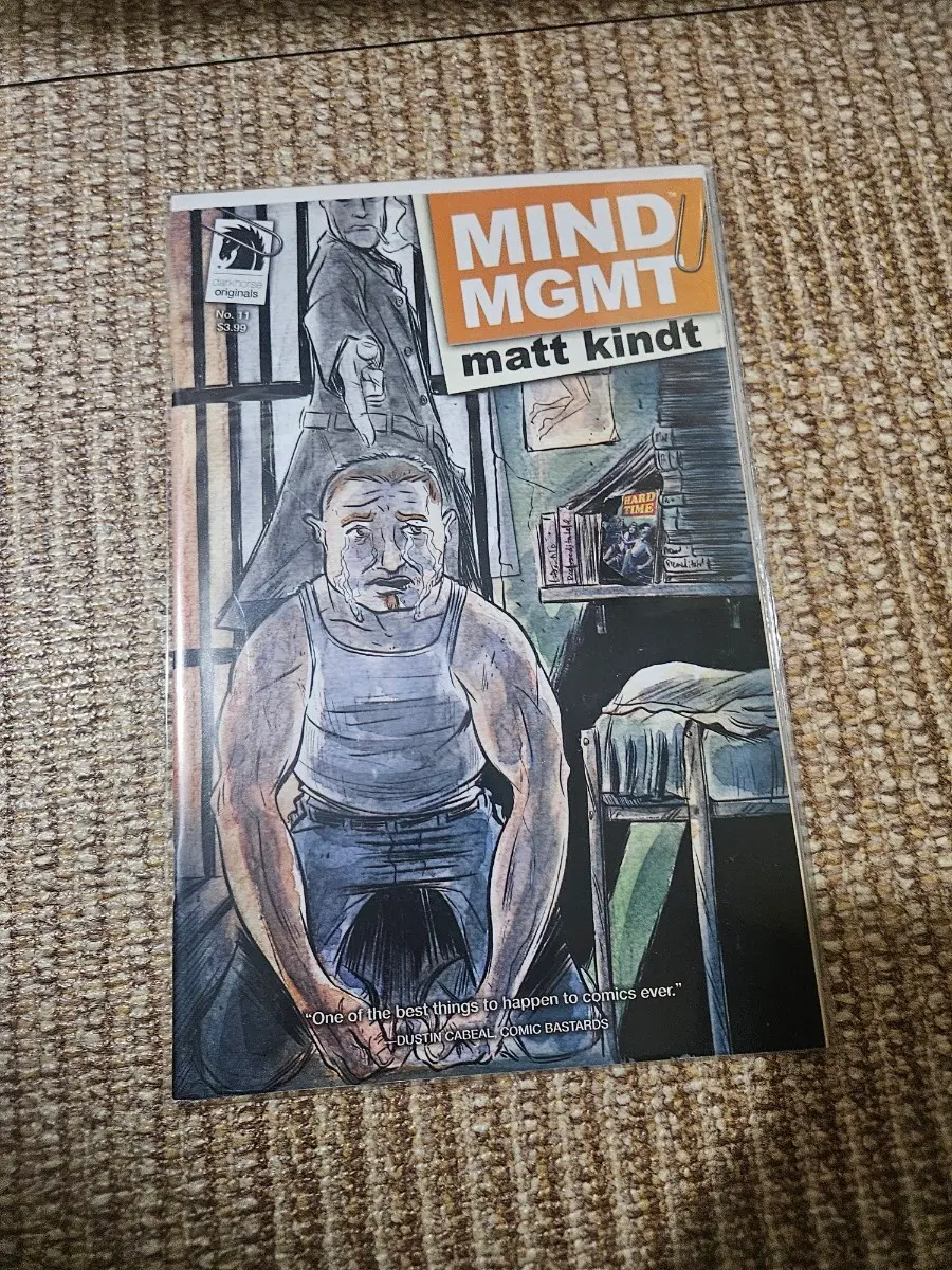 인디 / M / Mind MGMT #11