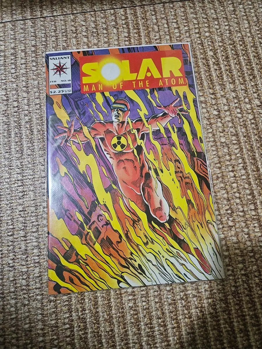 인디 / S / Solar, Man of the Atom #18
