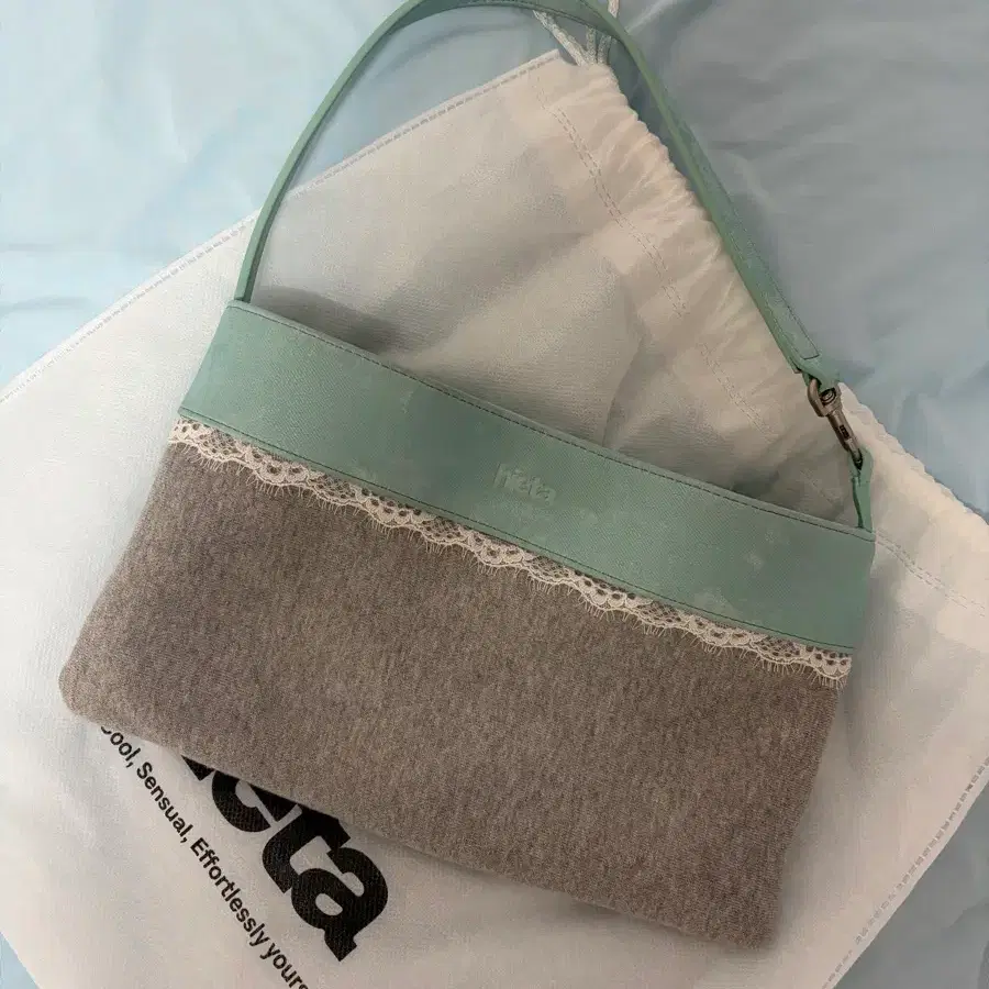 히에타 아이리스백 iris bag 민트