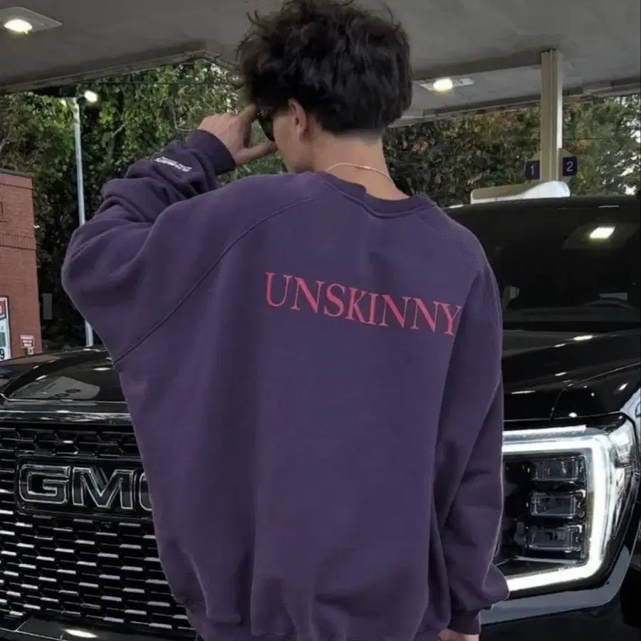 베트멍 17AW 언스키니 맨투맨