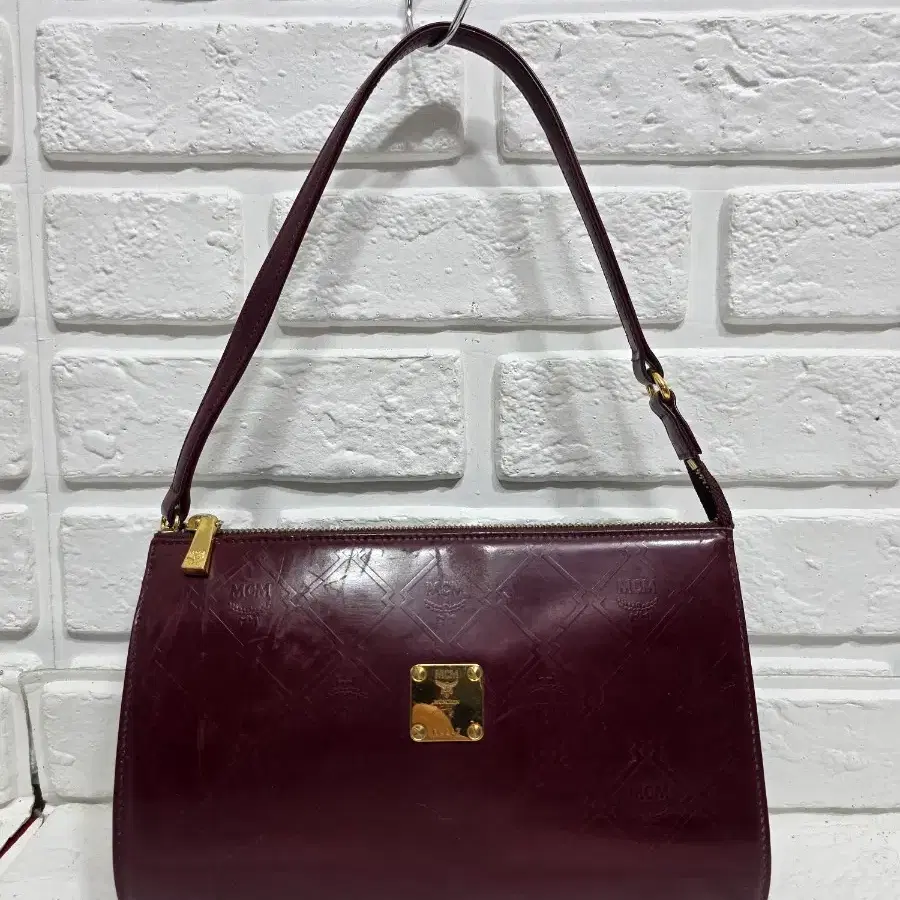 정품 MCM 숄더백