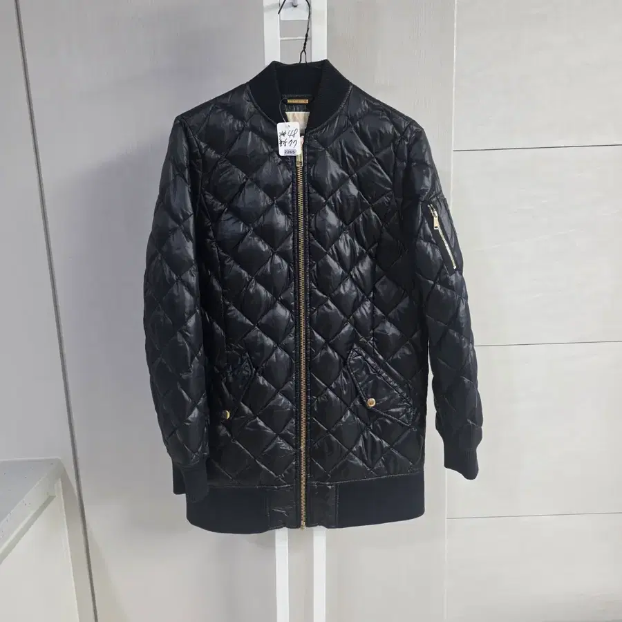 마이클 코어스(Michael Kors)] 블랙 퀼팅 패딩/블루종 재킷