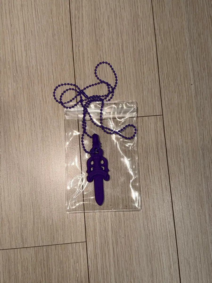 크롬하츠 퍼플 목걸이
