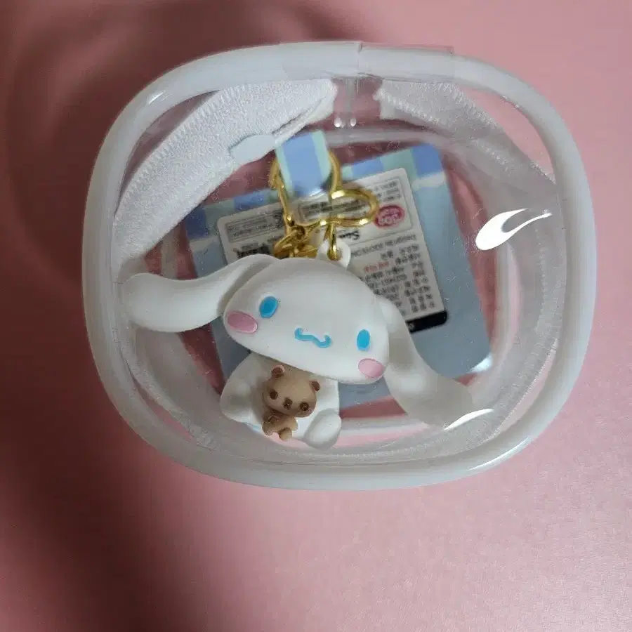 시나모롤 투명 파우치 키링
