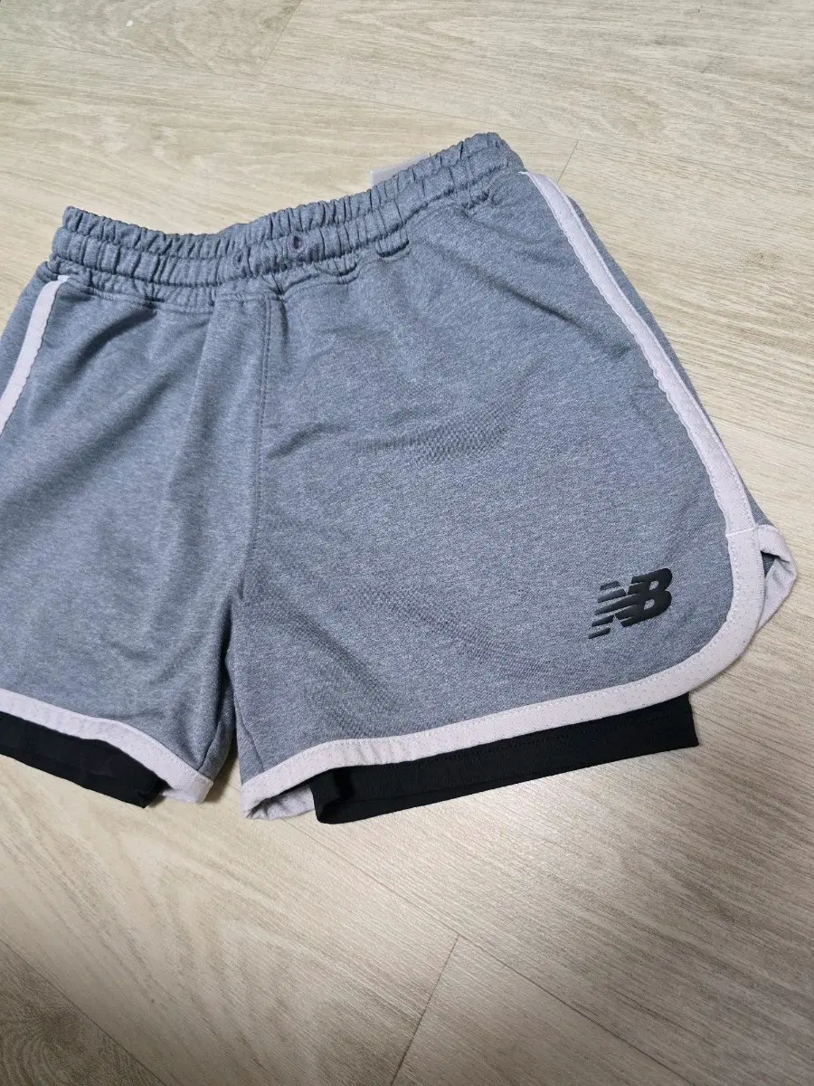 뉴발란스 키즈 반바지레깅스 140