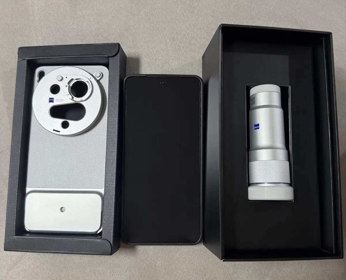 [직거래] 비보 vivo X300 Ultra + 200mm 망원렌즈 세트 대여