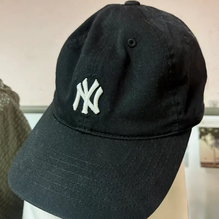 MLB 뉴에라 볼캡 블랙 색상 판매