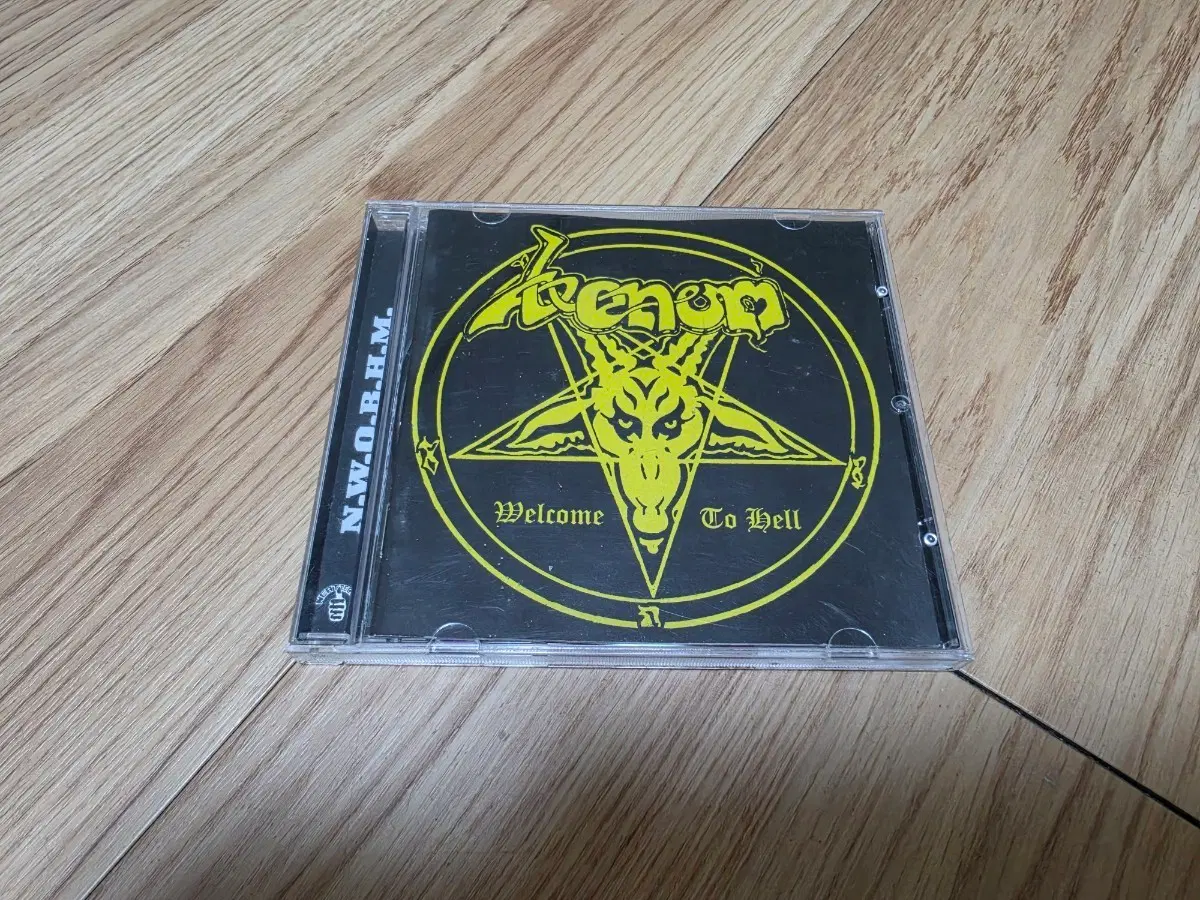venom welcome to hell cd