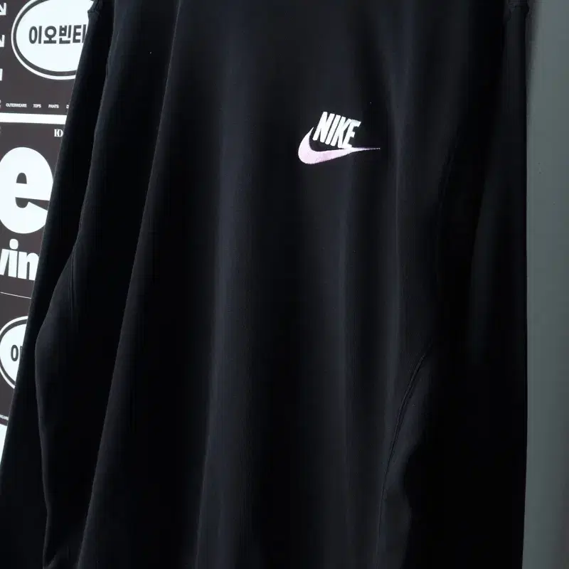 (XL-2XL) 나이키 맨투맨 티셔츠 블랙 빅로고 자수 스트릿-H38509