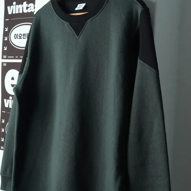(XL-2XL) 후부 맨투맨 티셔츠 배색 약기모 올드스쿨 스웻-H38558