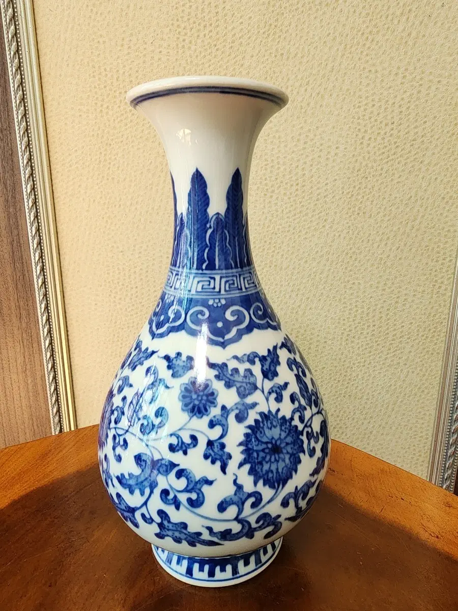 청화화회문 주병 (소병)