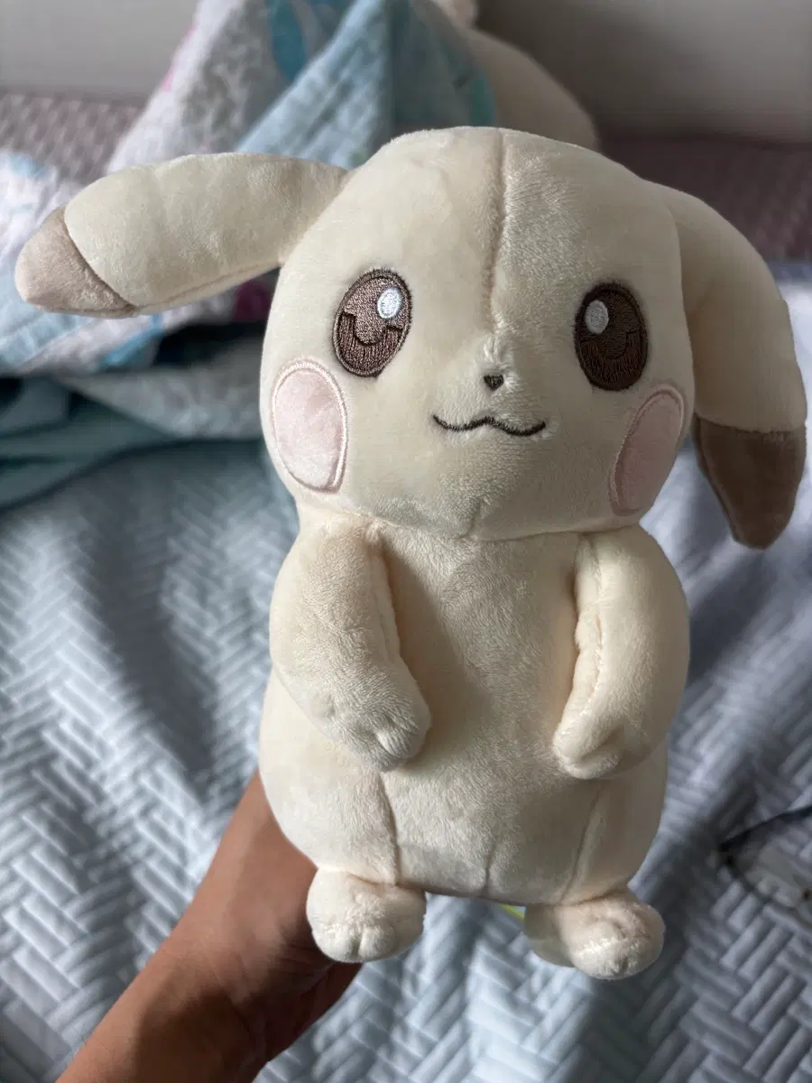 포코피아 창백카츄 인형