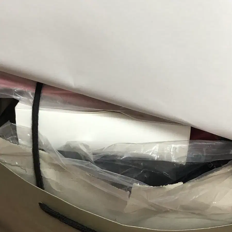 뷰티브랜드 파우치,더스트백 4개 랜덤
