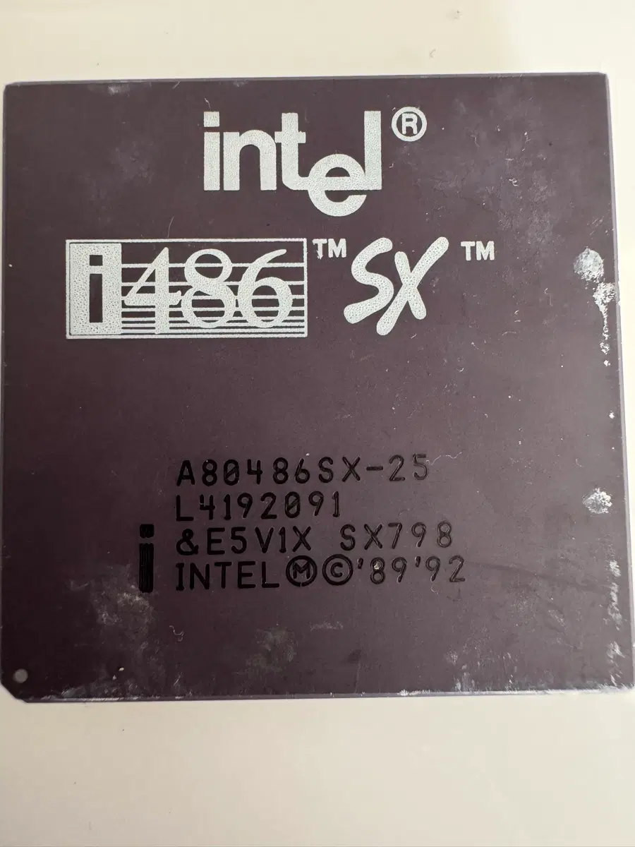 인텔 486SX-25 CPU