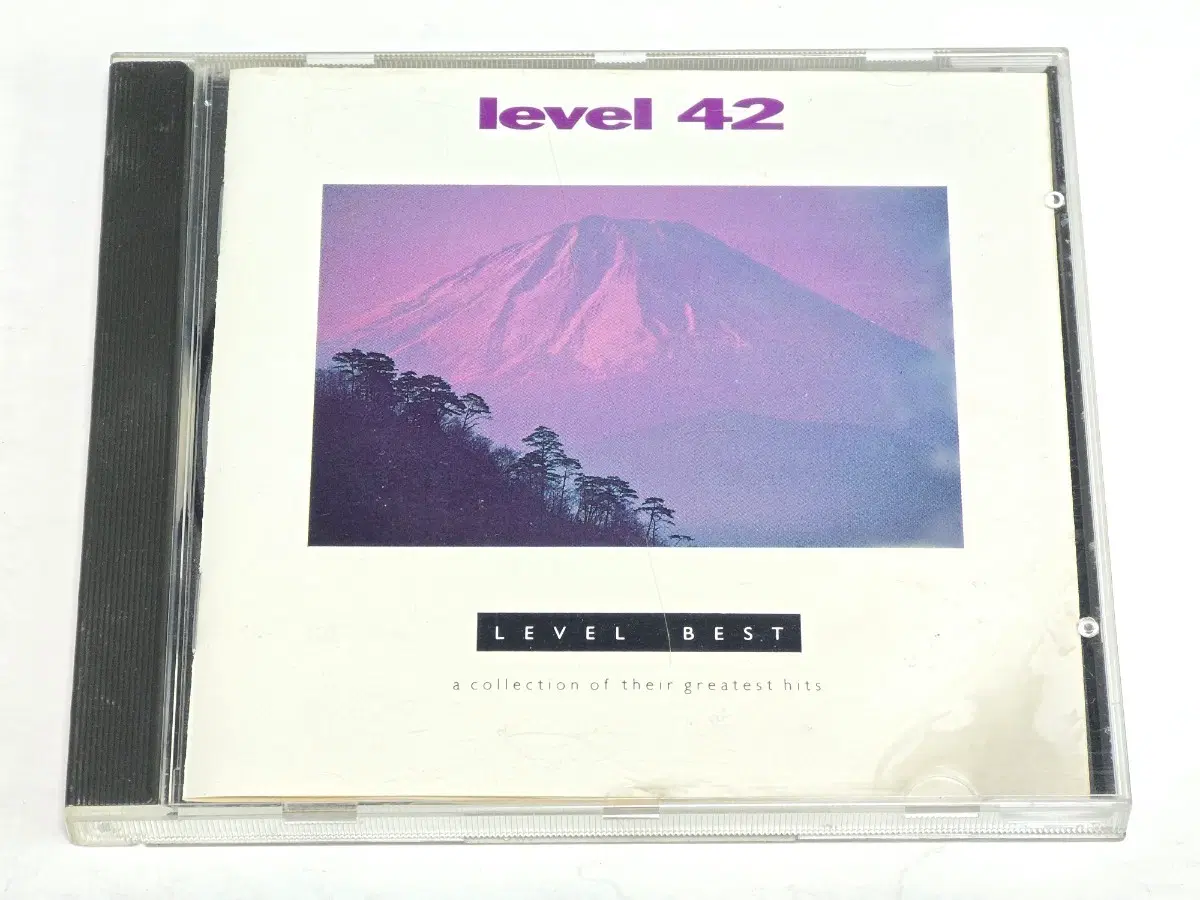 Level 42 - Level Best (베스트 앨범 / 수입반)
