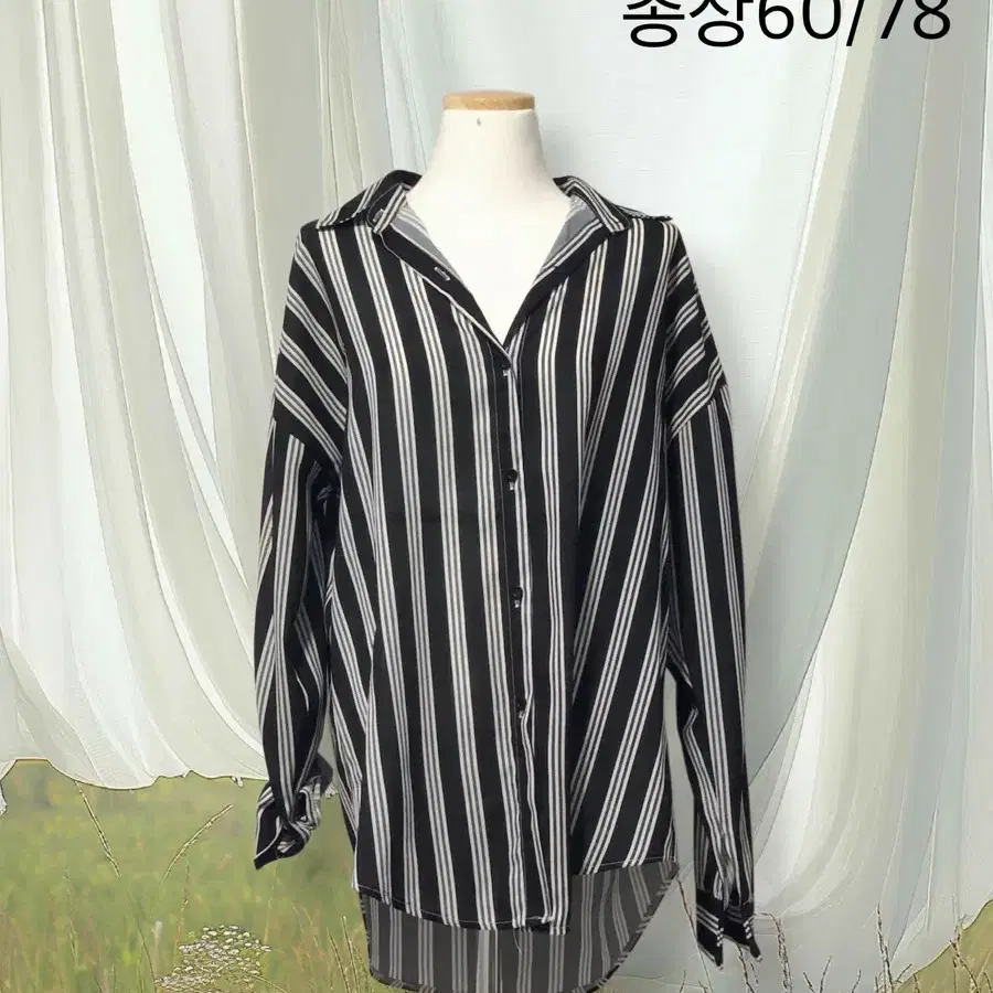 블랙 패턴 스트라이프 셔츠