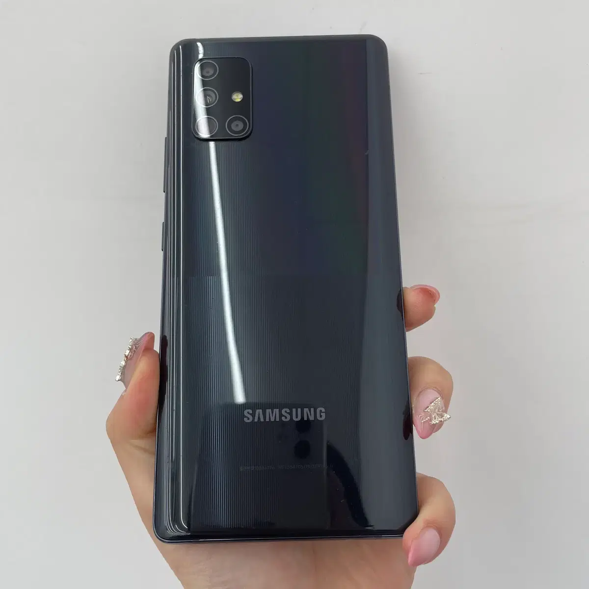 갤럭시퀀텀 블랙 128GB 489430 울산중고폰
