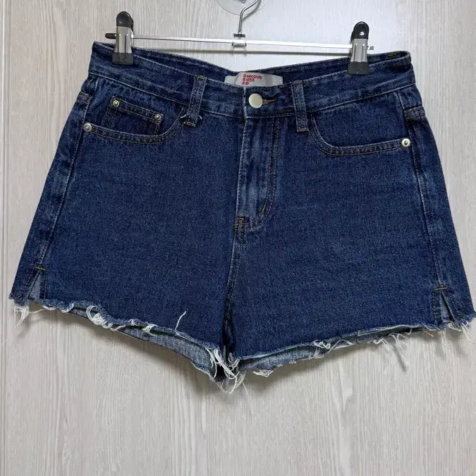 [S] 에잇세컨즈 컷오프 데님 반바지 (67사이즈)