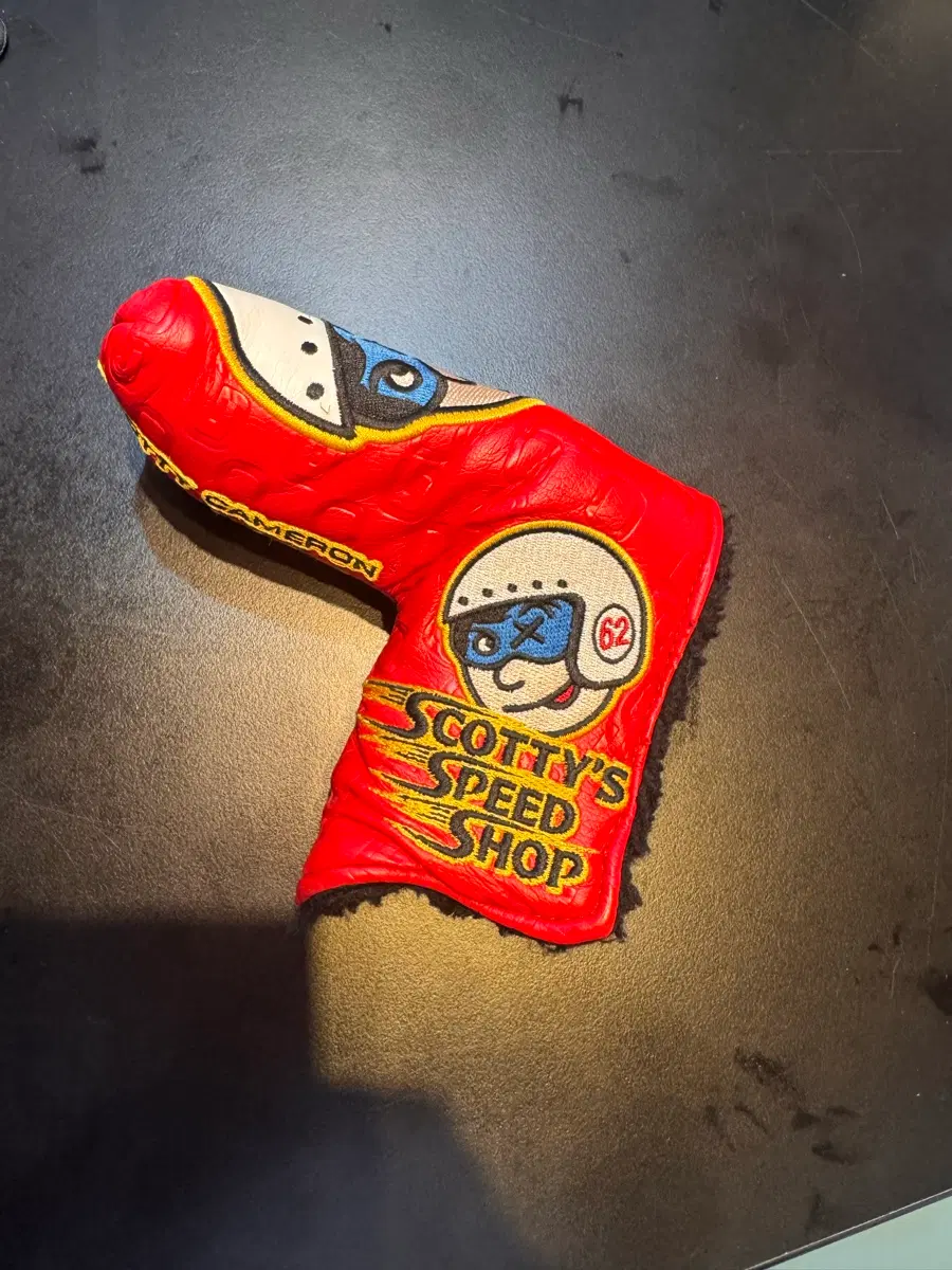 스카티 카메론 커스텀 숍 한정판 스피드 숍 조니 레이서(Speed Shop Johnny Racer) 퍼터 커버