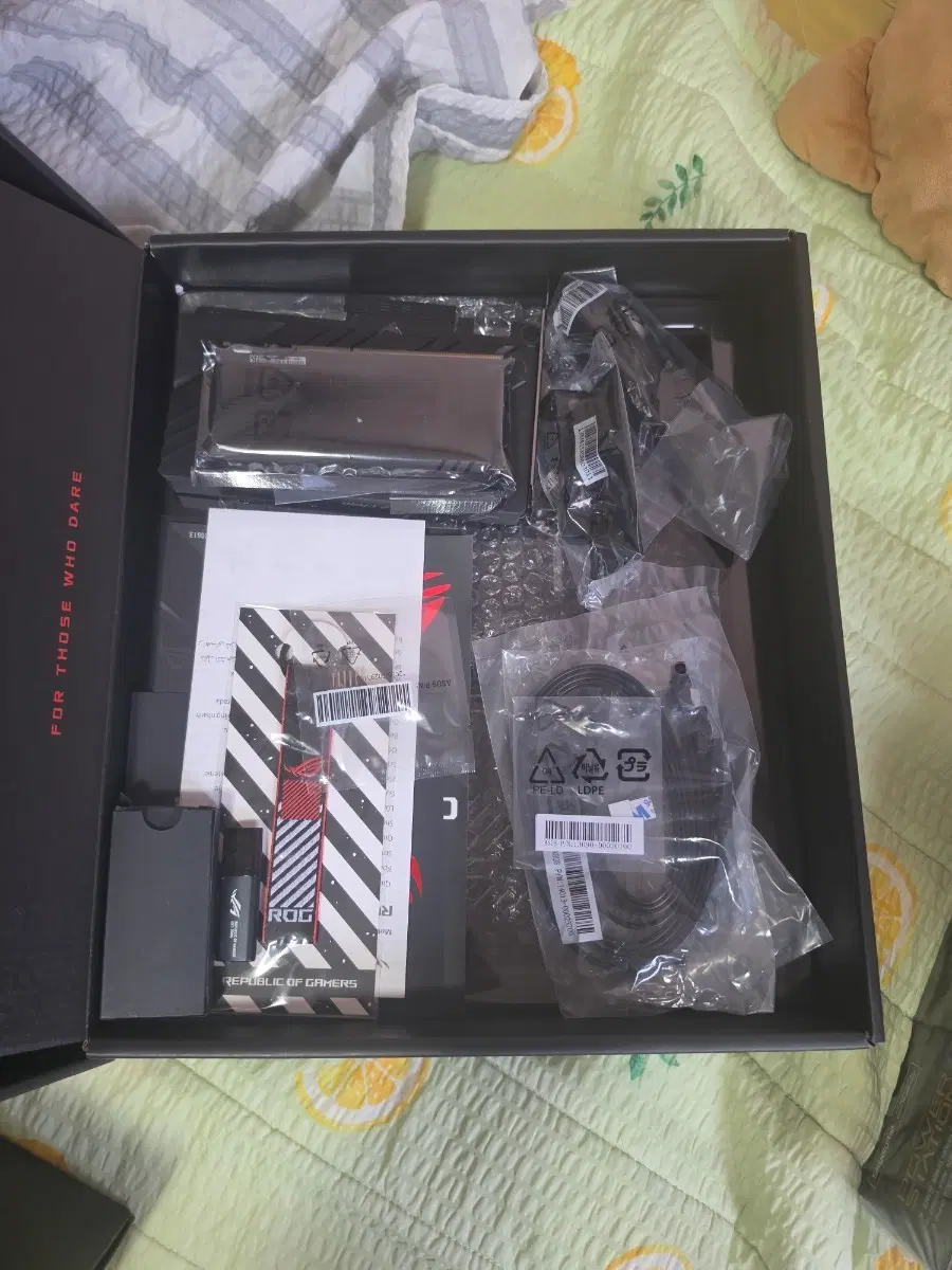 ASUS Z690 MAXIMUS APEX