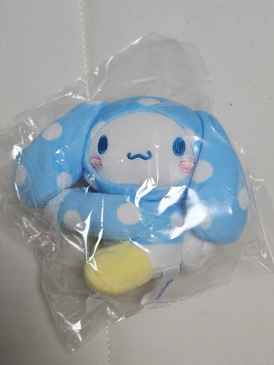 미개봉) 토리든 시나모롤 자석 인형