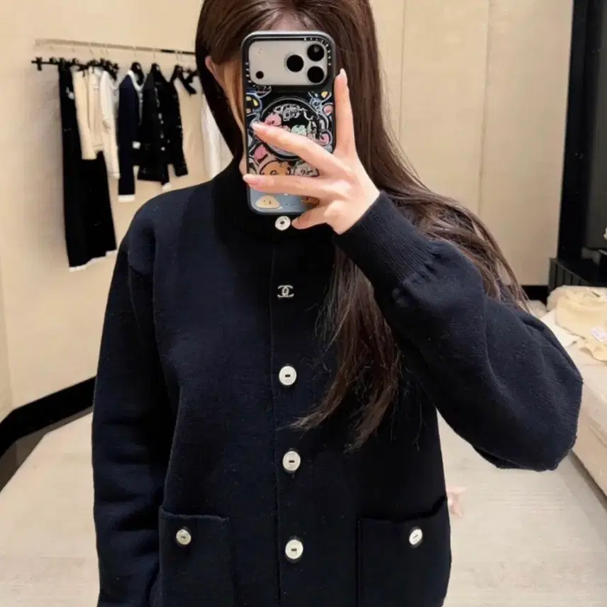 샤넬 (정가이하)샤넬 턴락 가디건 버건디 38사이즈 새상품 사진 4