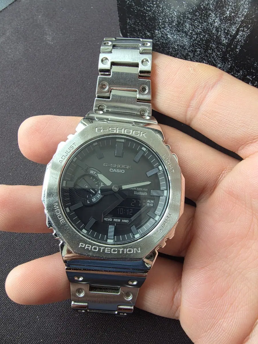 지샥 g-shock gm b2100d팝니다