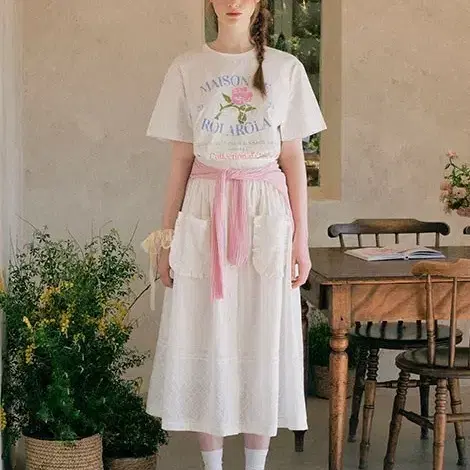 로라로라 FRILL POCKET LONG SKIRT
