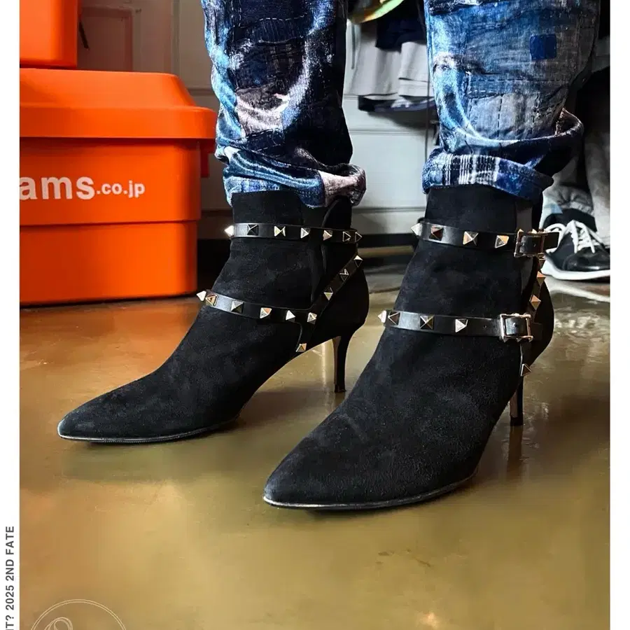 VALENTINO GARAVANI 발렌티노 가라바니 아카이브 이태리 빈티지 락 스터드 더블 스트랩 스웨이드 레더 앵클 힐 부츠 신발 슈즈 / 245 250 mm