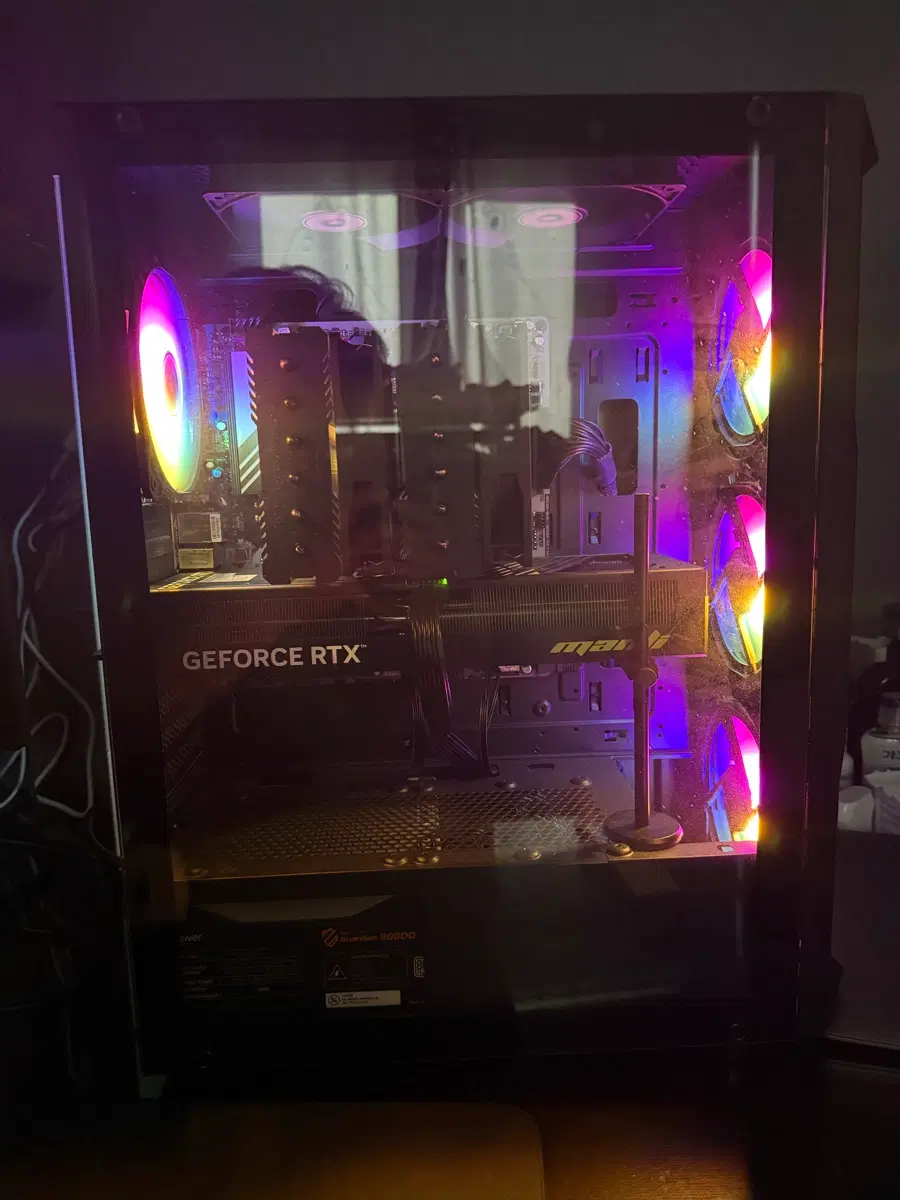 7800X3D rtx5070 게이밍PC