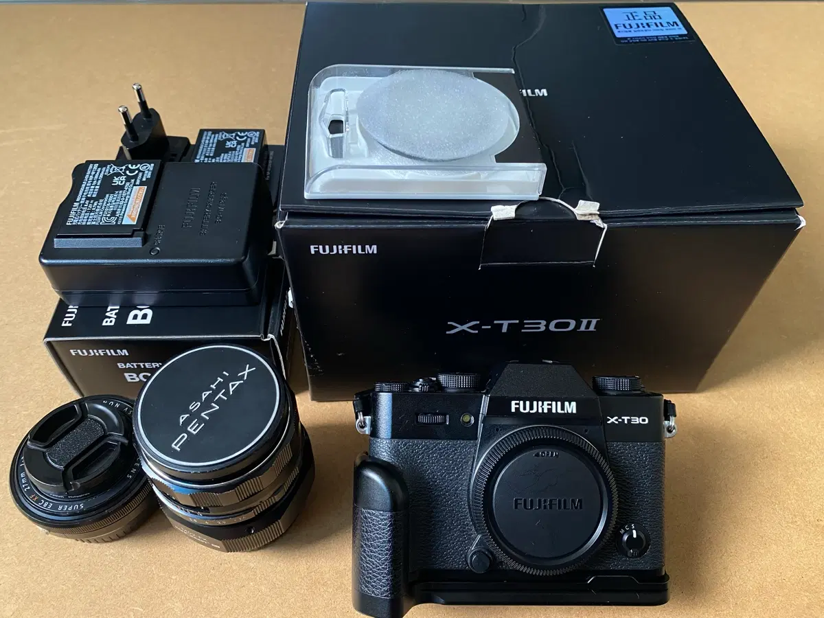 [판매완료]후지 x-t30ii 판매(렌즈 3종+배터리+필터)