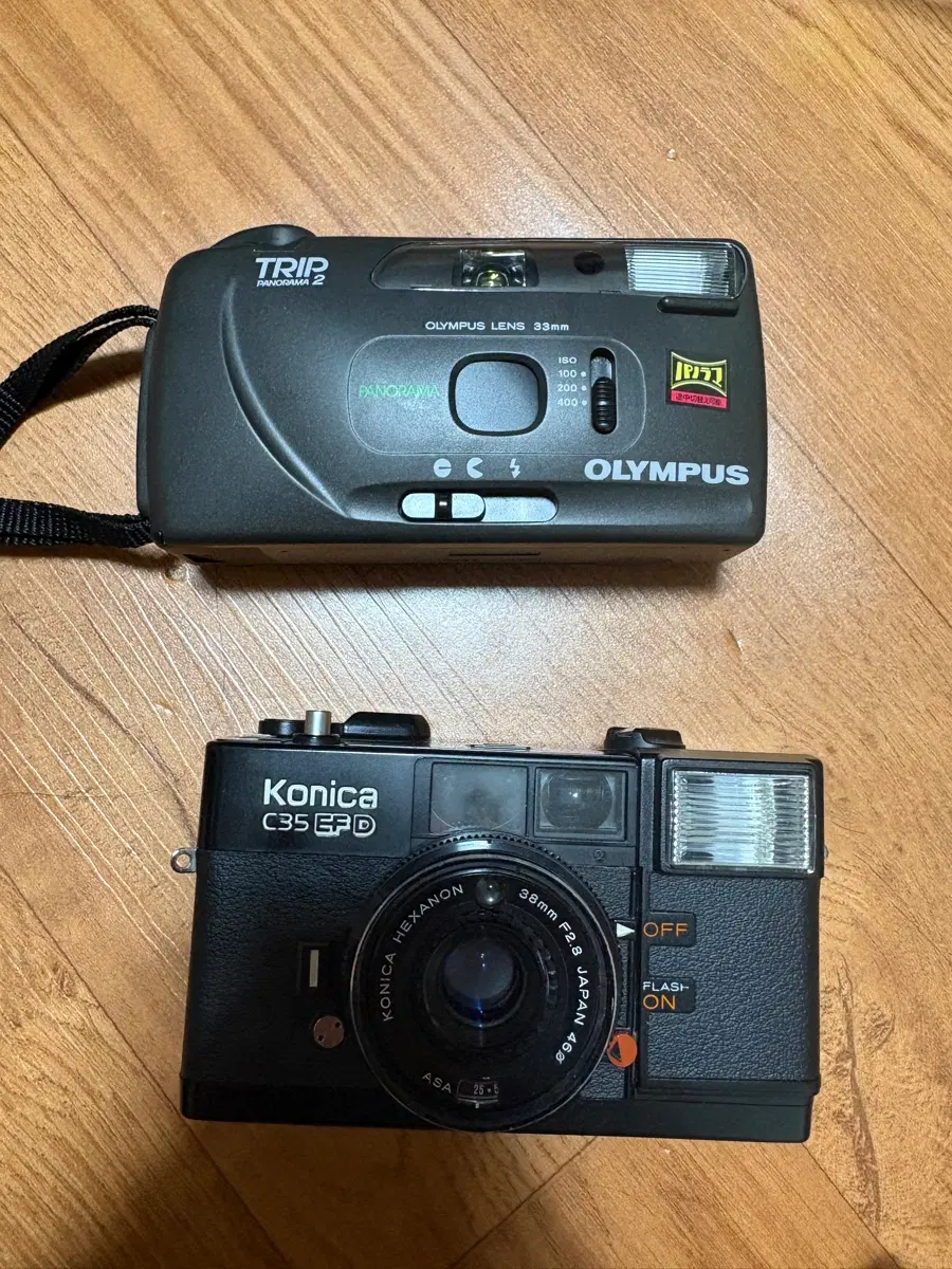 Olympus Trip Panorama , Konica C35 EFD/EF
